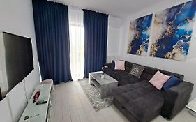 M&A Apartament Mamaianord